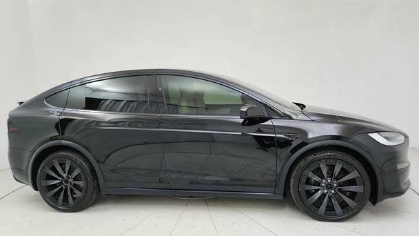 TESLA MODEL X 2023 7SAXCDE52PF381690 image